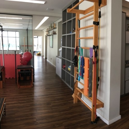 clinica-especializada-ortopedia-e-reabilitacao-fisica-clinica-moverti-guaratingueta-sp (7)